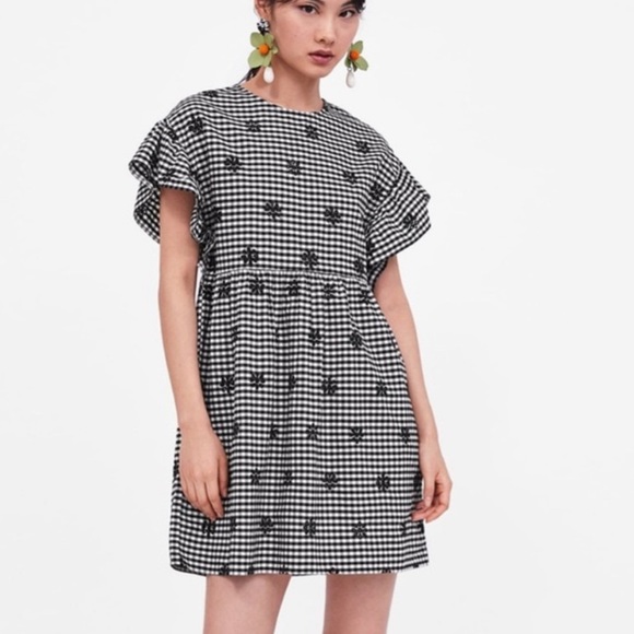 Zara | Gingham Dress - Picture 7 of 12